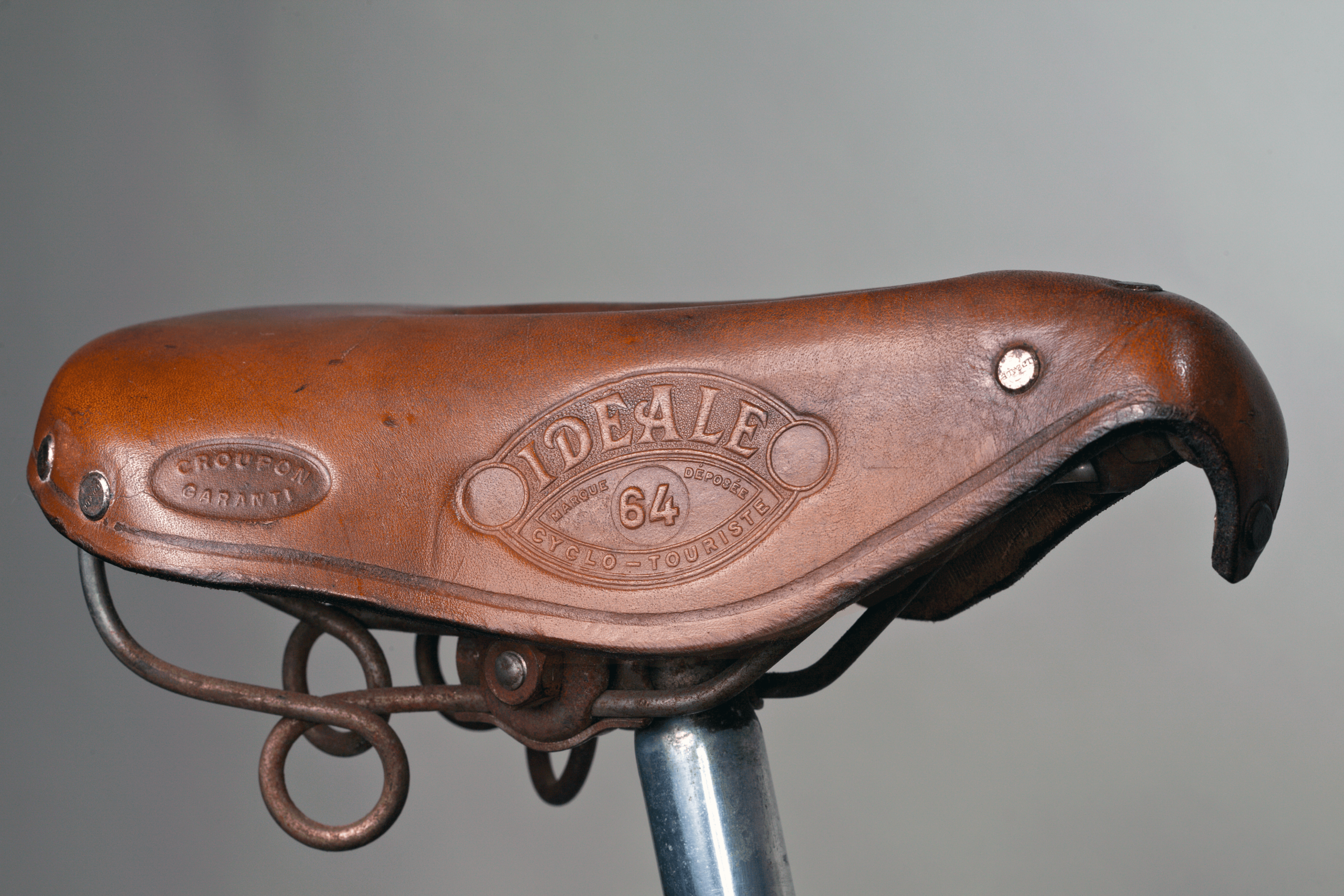 ideale bike saddle