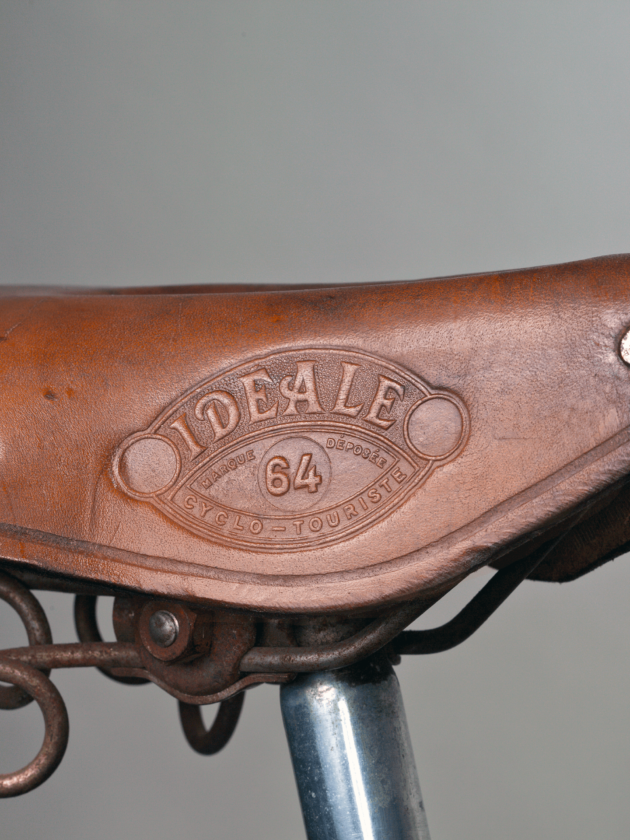 ebykr-ideale-64-hawk-bill-nose-bicycle-saddle (Idéale Saddles: Behind the Leather Curtain)
